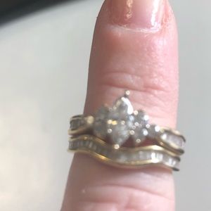 Engagement/wedding band